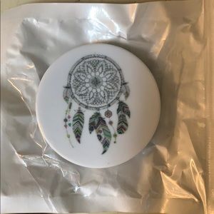 Dream catcher pop sockets